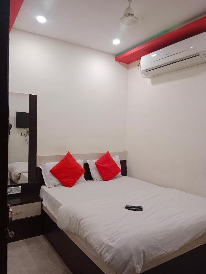 Hotel Nahta Palace Удджайн Экстерьер фото
