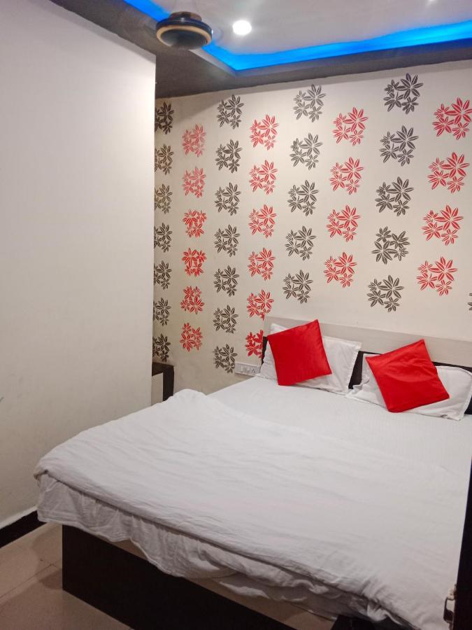 Hotel Nahta Palace Удджайн Экстерьер фото