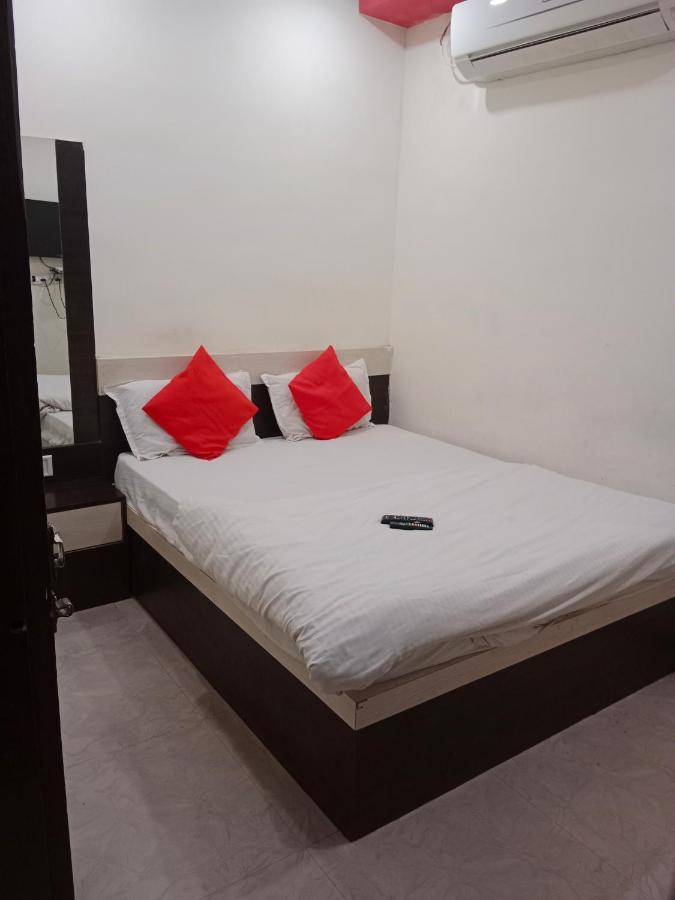 Hotel Nahta Palace Удджайн Экстерьер фото